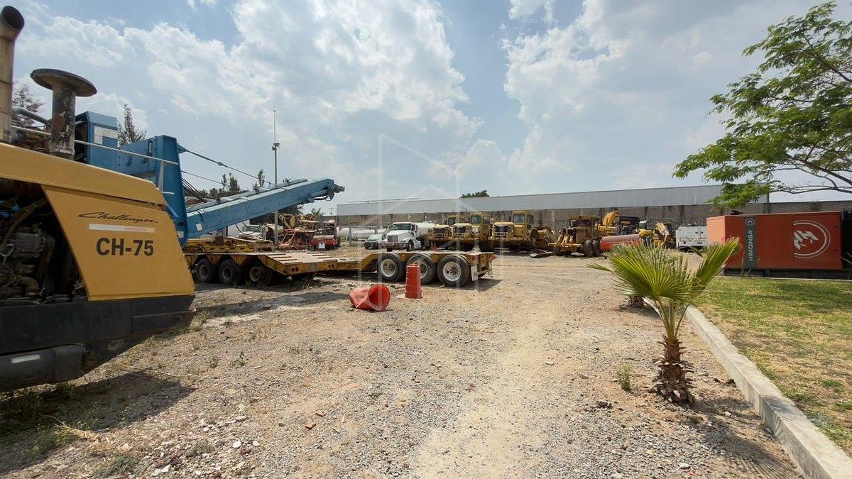 Bodega en Venta - Jardines de Santa Maria, Tlaquepaque. - foto 4