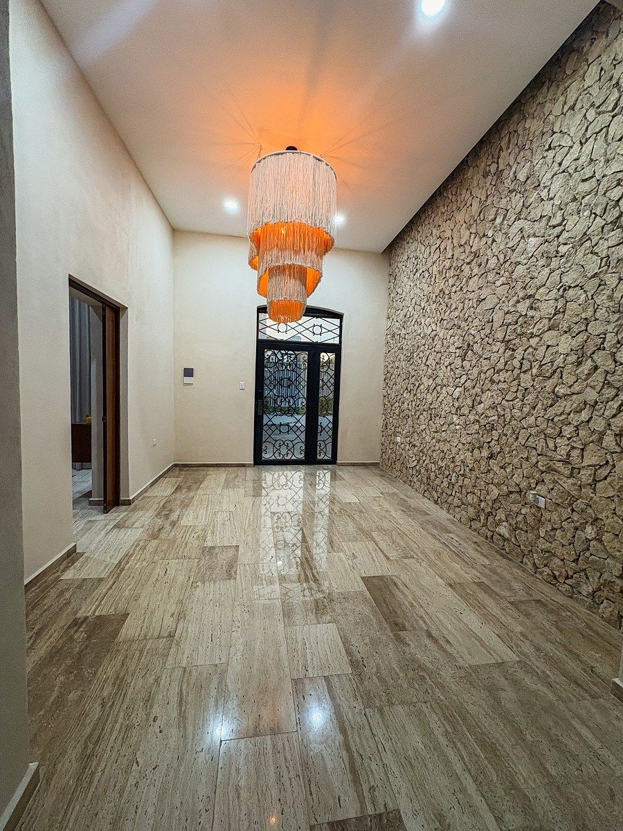 Casa en el Centro de Merida zona de Paseo Montejo - foto 2