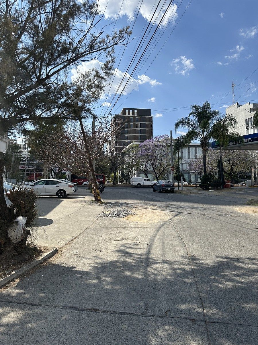 21 de 22: Vista lado izquierdo