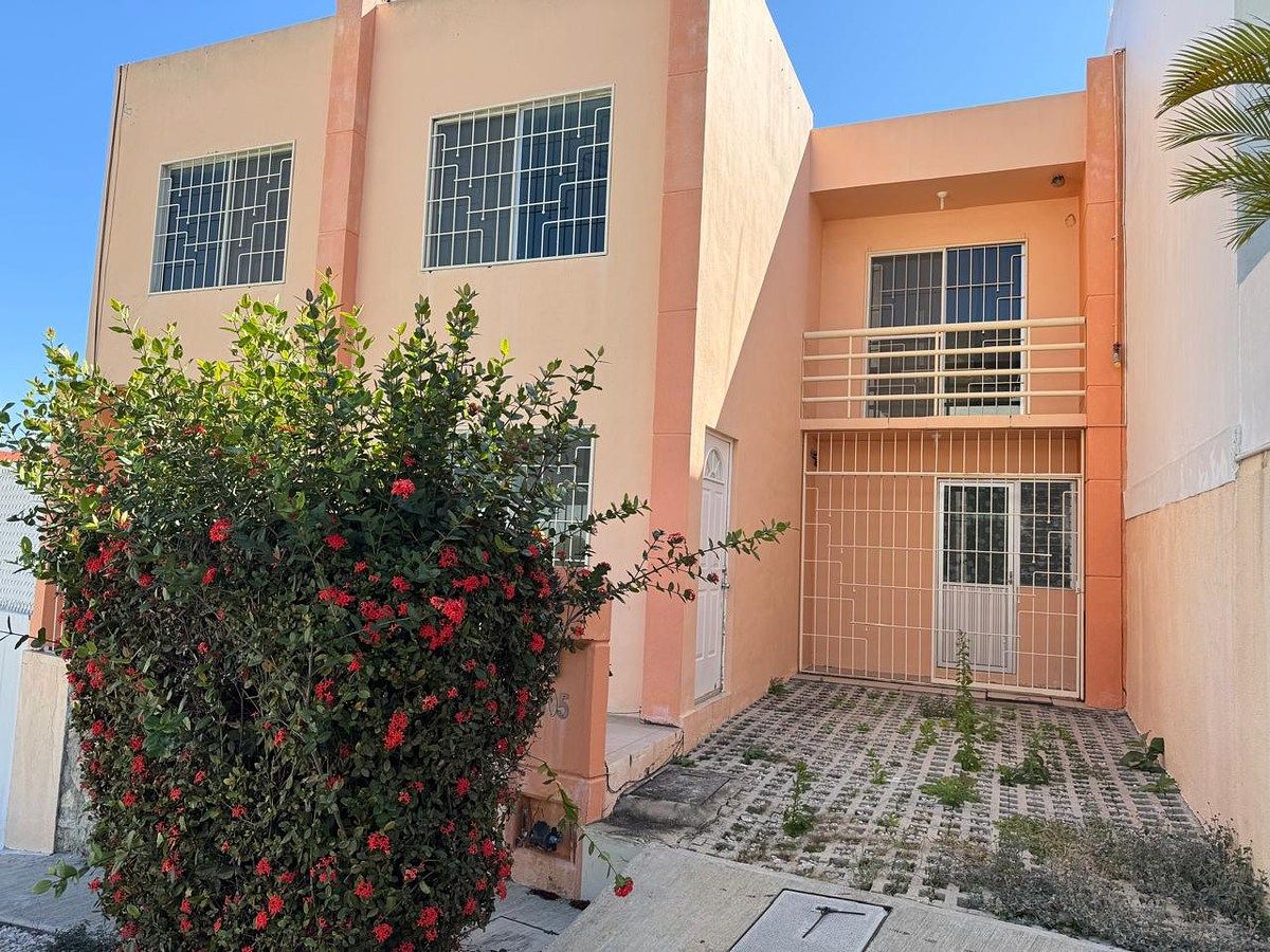 Casa Habitación en Privadas Monte Real