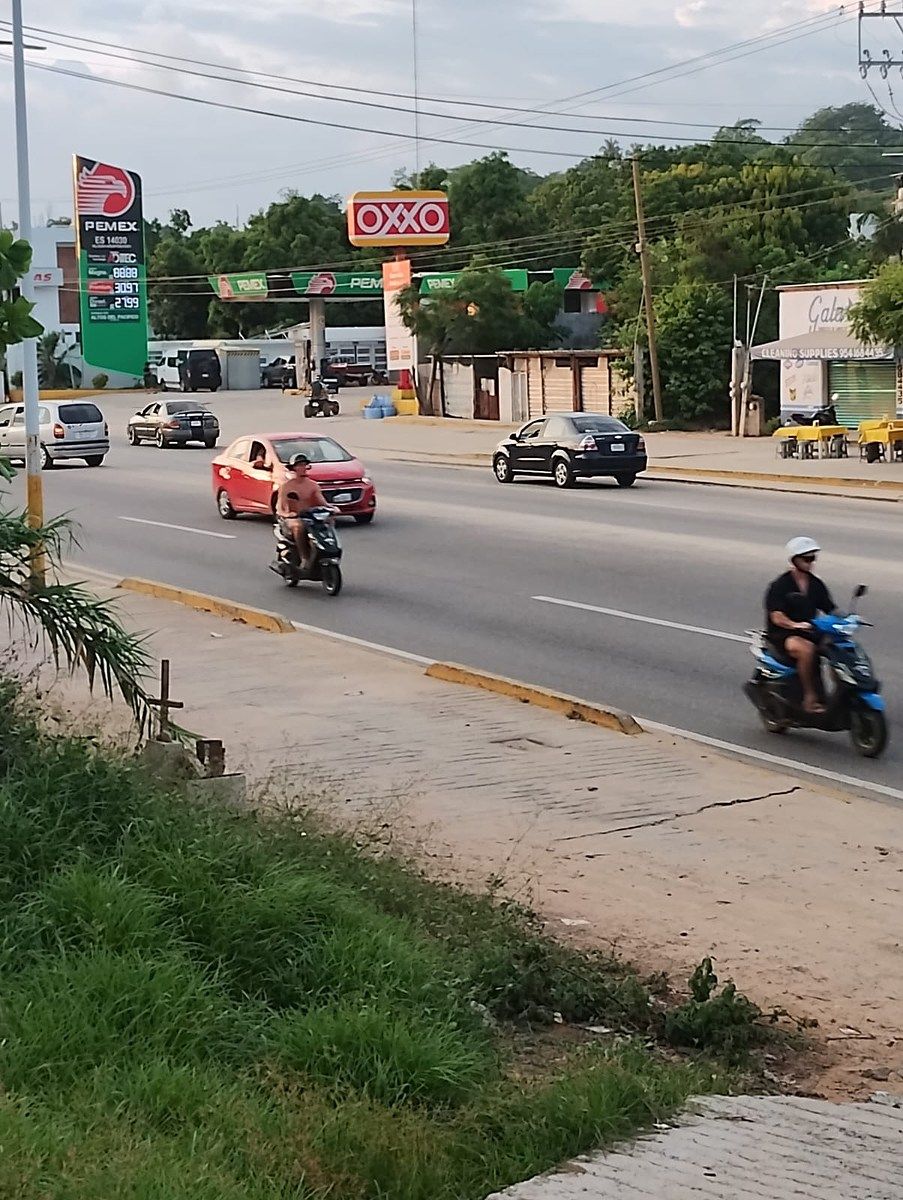 Terreno en Puerto Escondido Centro, San Pedro Mixtepec, foto 2 de 21