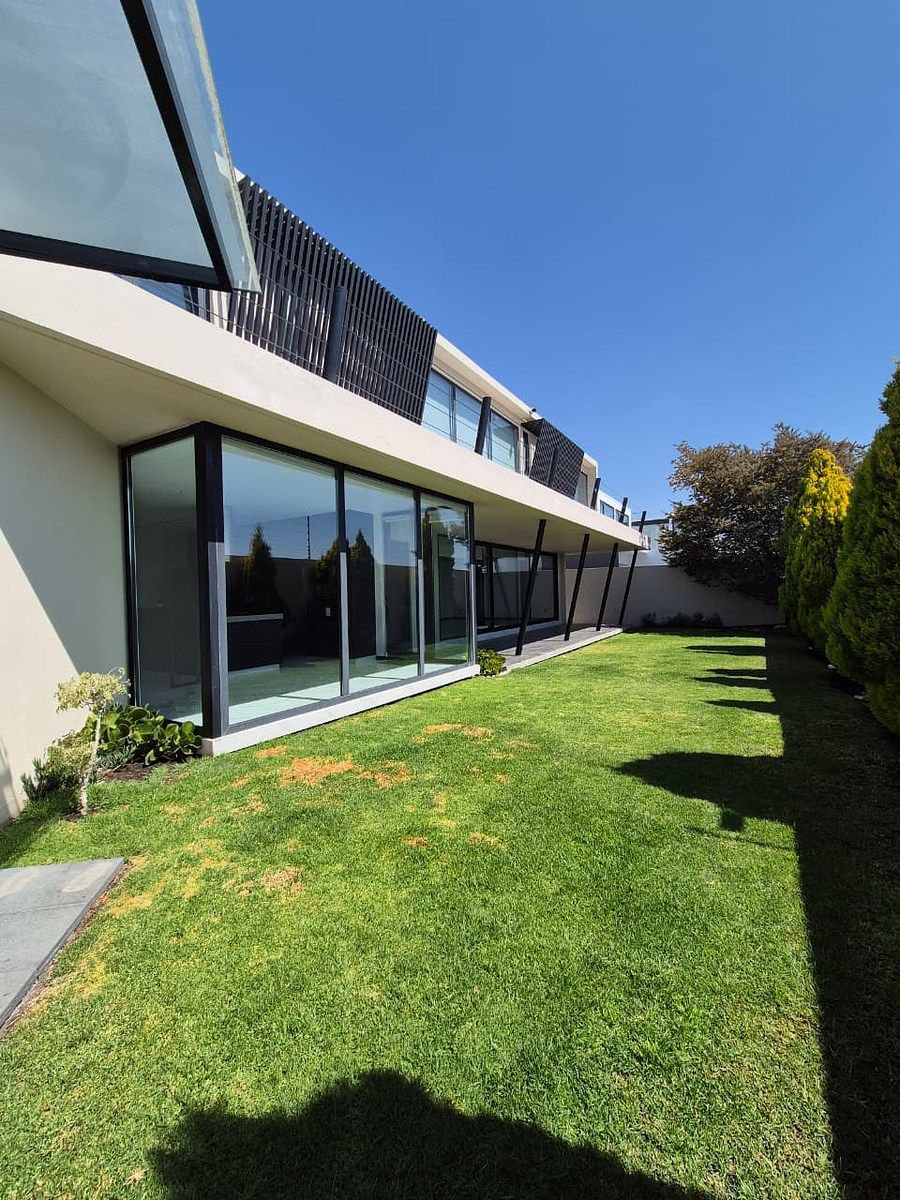 6 de 41: Jardín privado