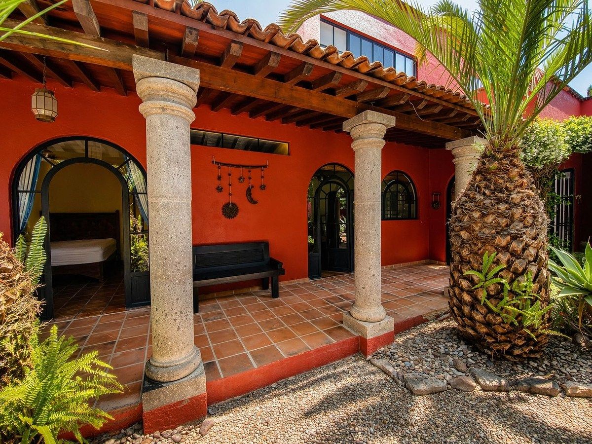 Casa estilo Colonial en venta en San Miguel de Allende, foto 1 de 32