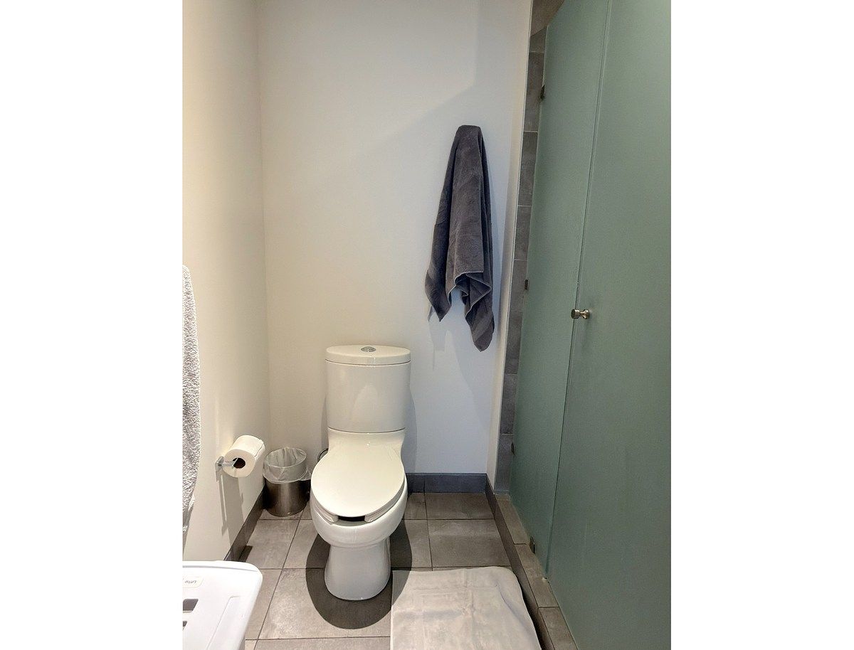 17 de 27: Baño recámara principal