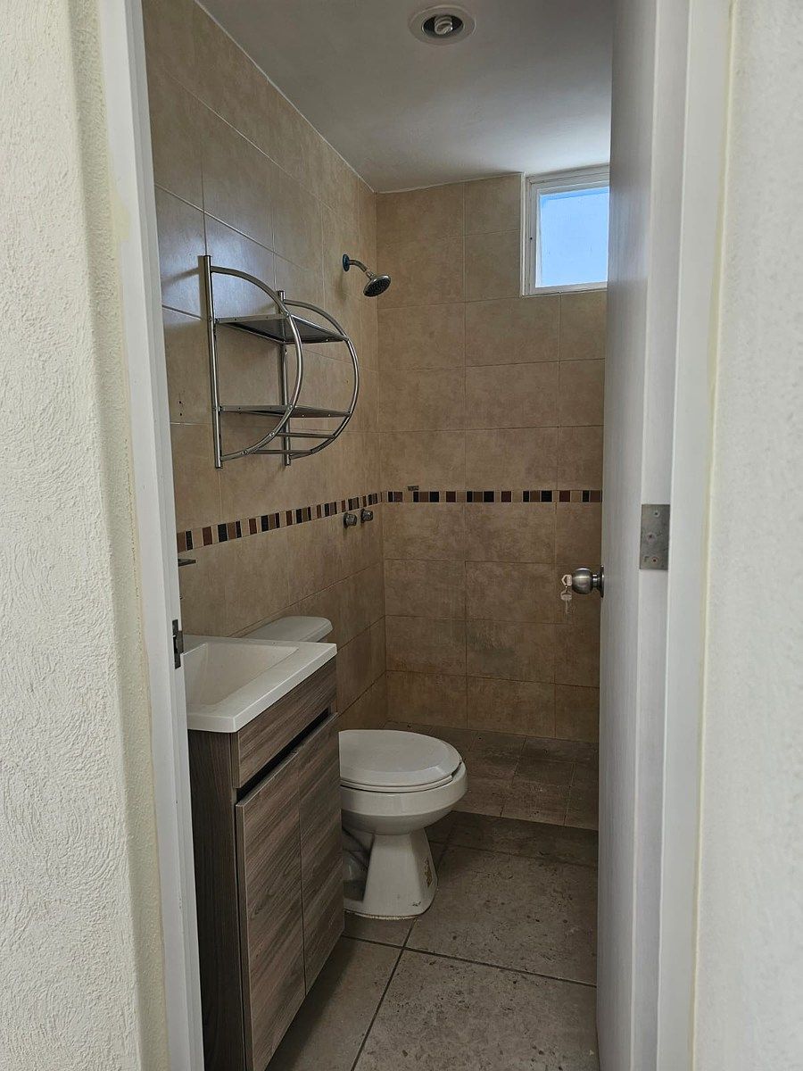 5 de 12: Baño planta alta