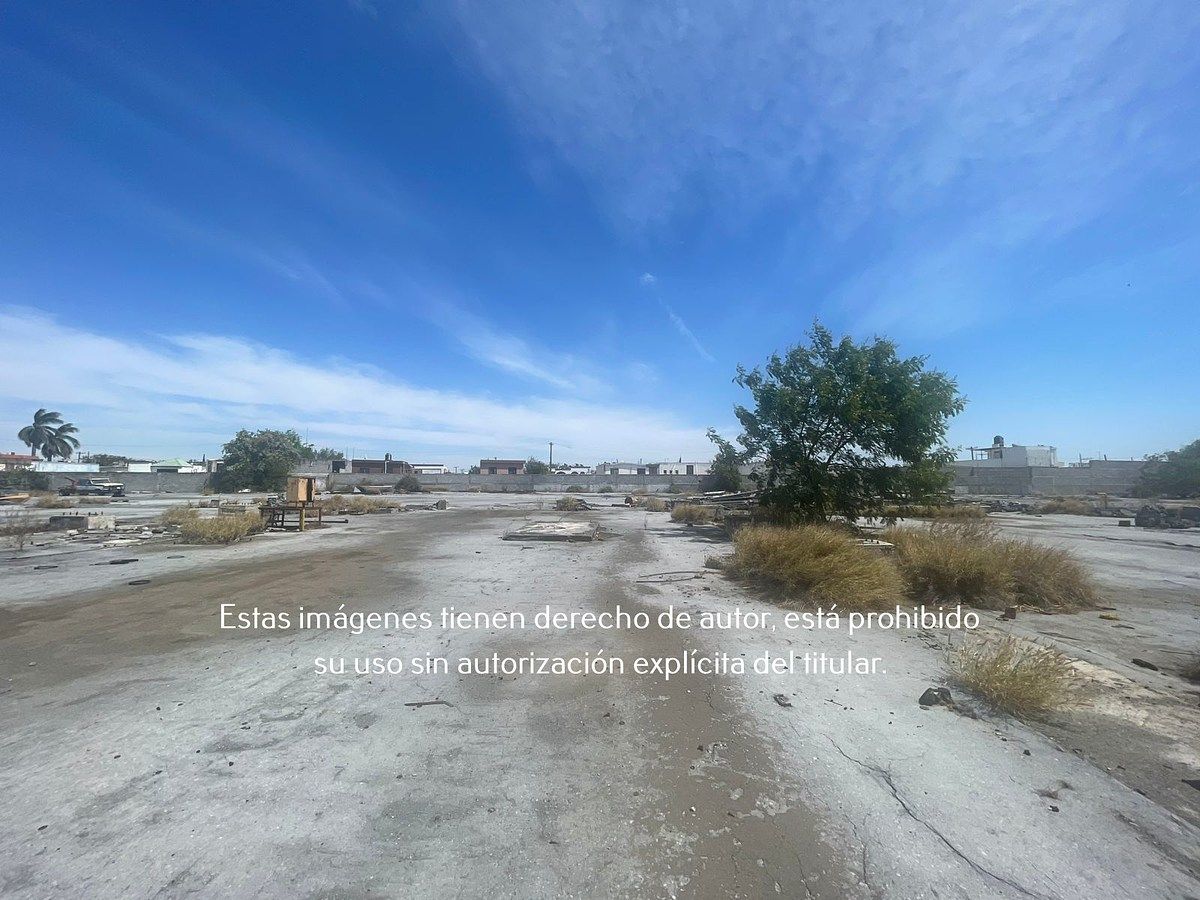 9 of 14: Terreno Comercial en Renta en Av. Santo Domingo, San Nicolás