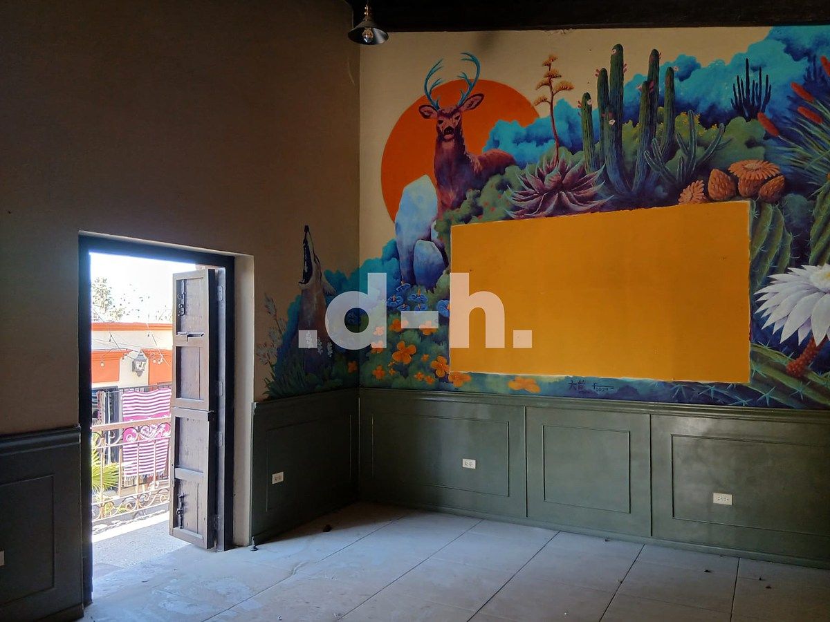 26 de 35: Complementary main space