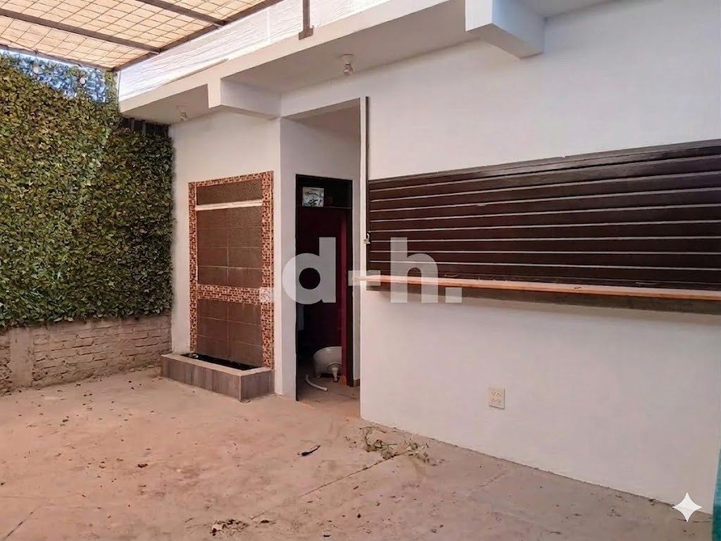 18 of 34: Internal Open Patio, second bar