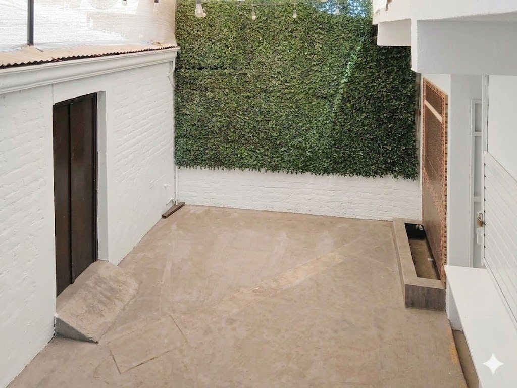 17 of 34: Internal Open Patio