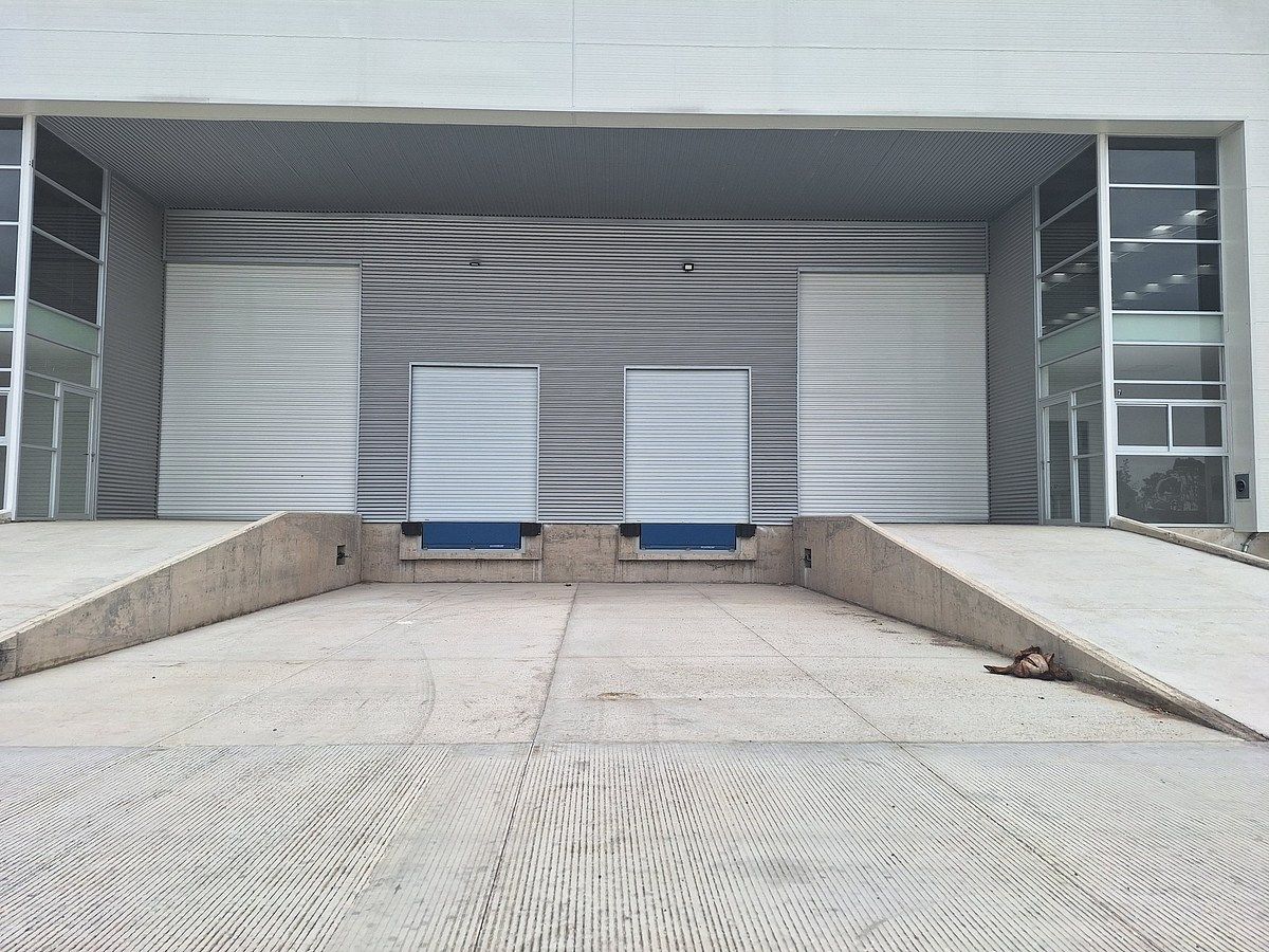 8 de 14: Renta bodega -  1,600 m2 - Carretera México-Querétaro - Pedr