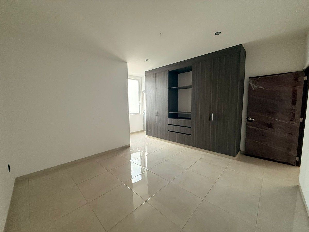 8 de 30: Recamara secundaria