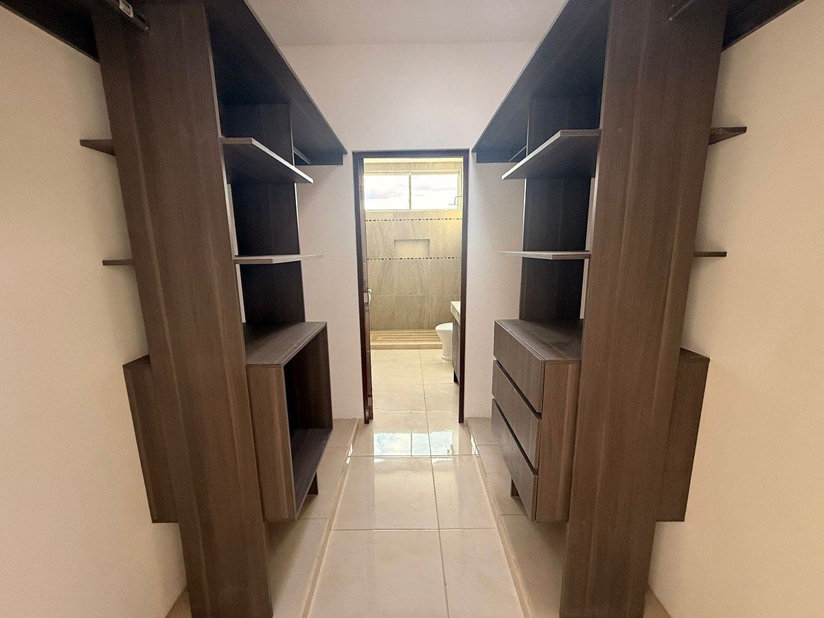 29 de 30: Walking Closet