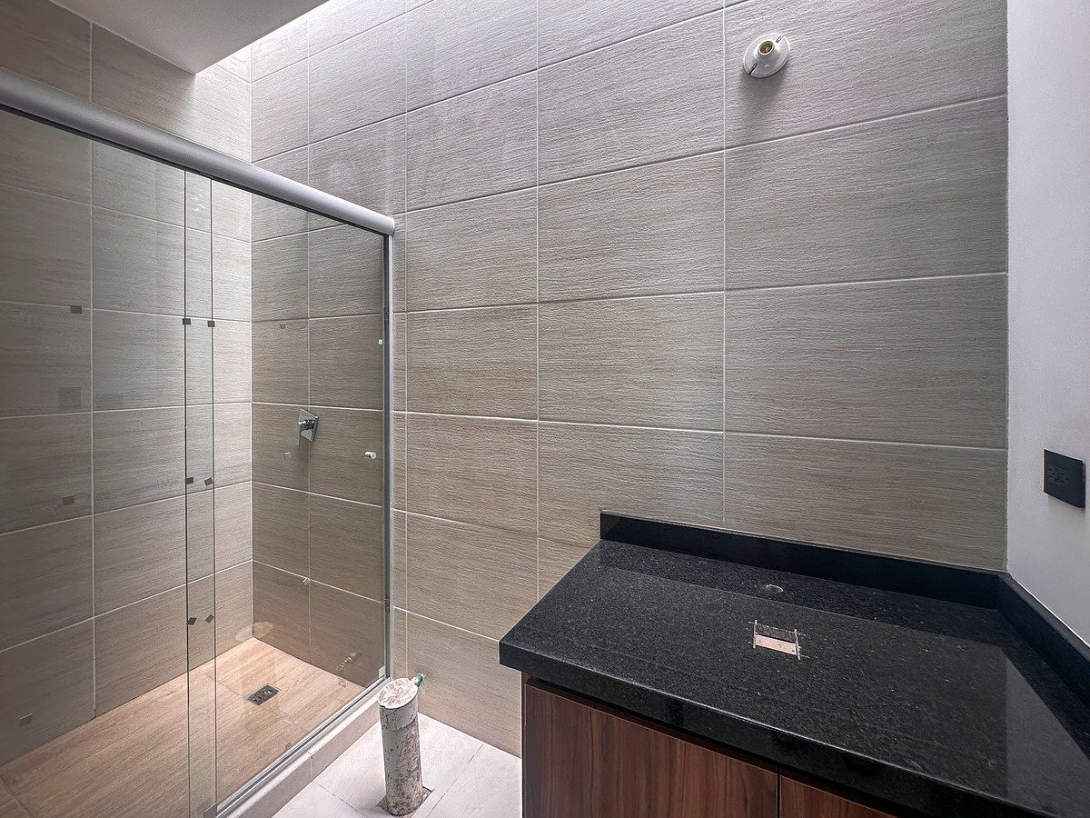 FABIANA HOUSE FOR SALE (NORTHWEST PUNTA CORAL) - foto 3