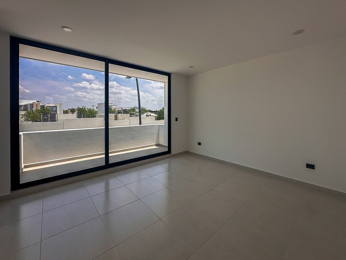 FABIANA HOUSE FOR SALE (NORTHWEST PUNTA CORAL) - foto 4