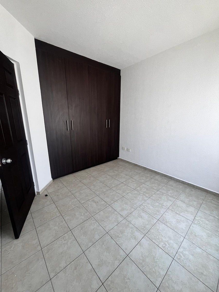 Apartment in Paseos del Bosque, Corregidora, photo 8 of 18