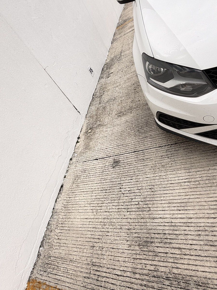 15 de 19: Estacionamiento (F5)