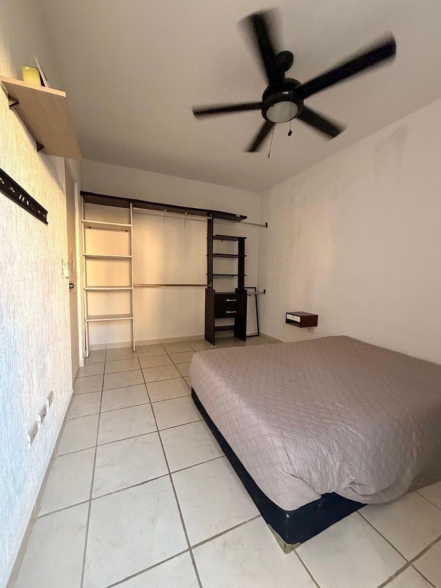 12 de 19: Recamara 1