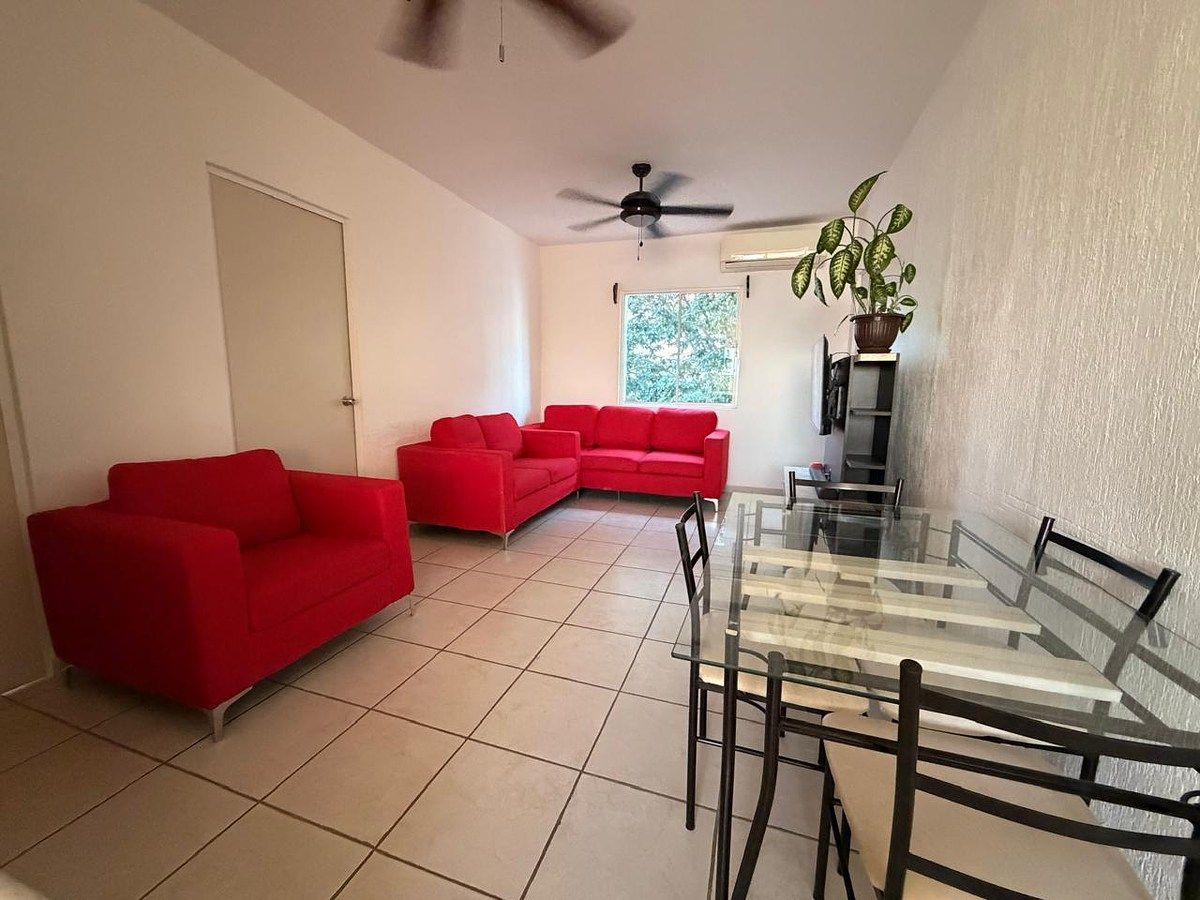 4 de 19: Area de sala y comedor