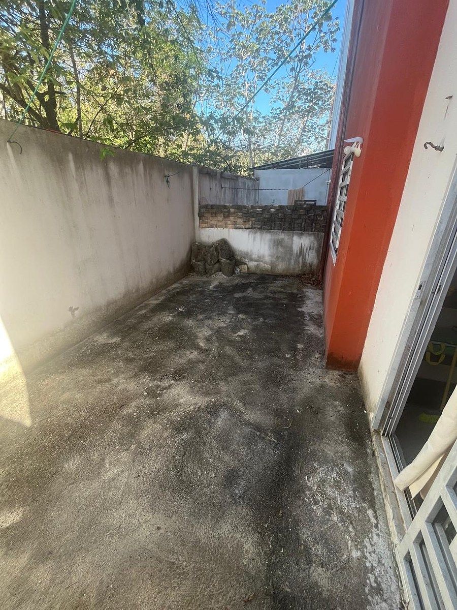 13 de 18: PATIO TRASERO