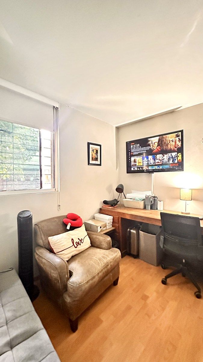 19 de 42: Área de estudio y diversión