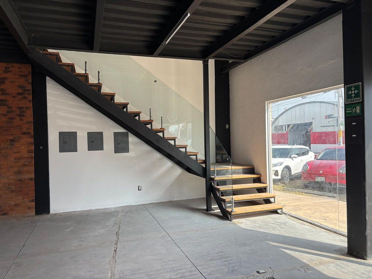 1 de 17: Acceso principal