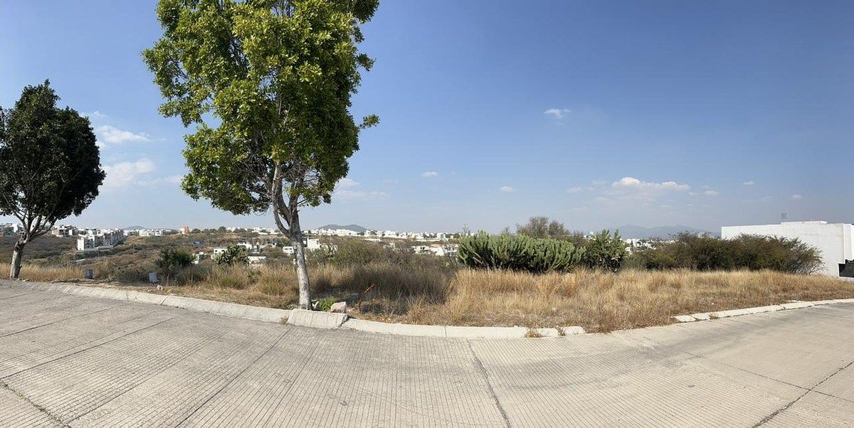 Lot in Real de Juriquilla, Querétaro, photo 5 of 6