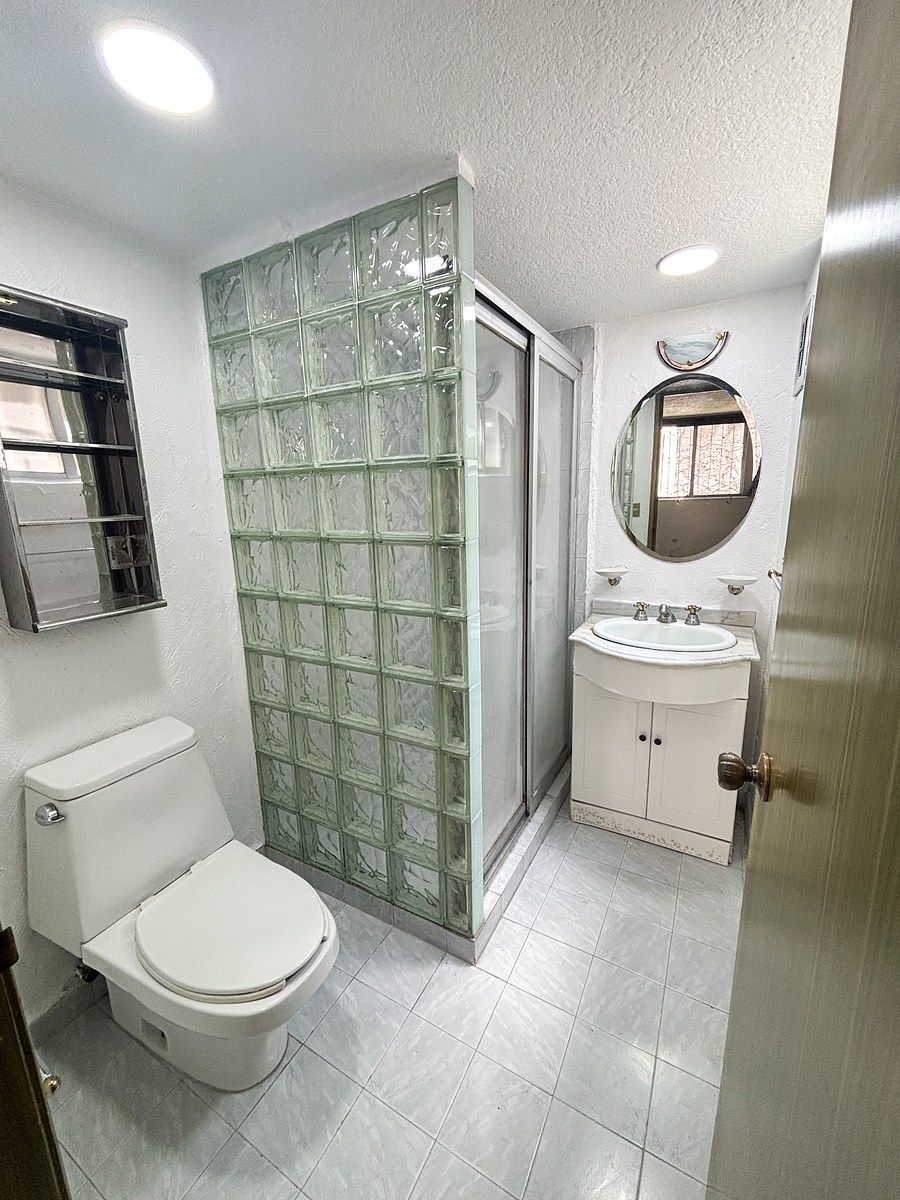 14 de 20: baño recámara principal