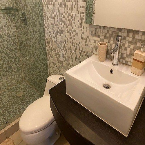 20 de 34: baño completo