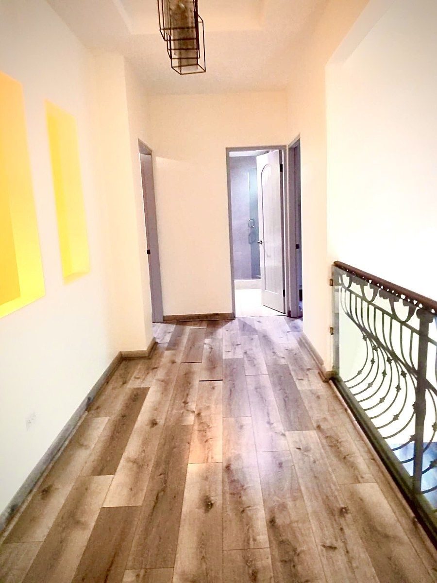 1 of 10: Segunda planta