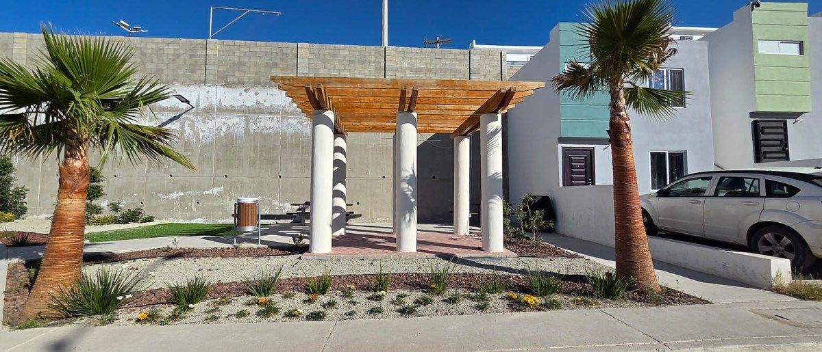 30 of 33: área de juegos