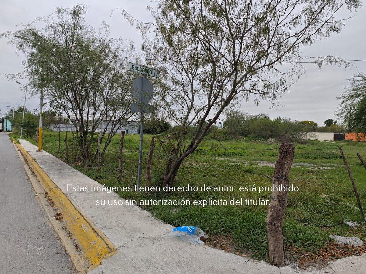 8 of 9: Terreno Comercial y Habitacional en Venta en el Centro de Pe