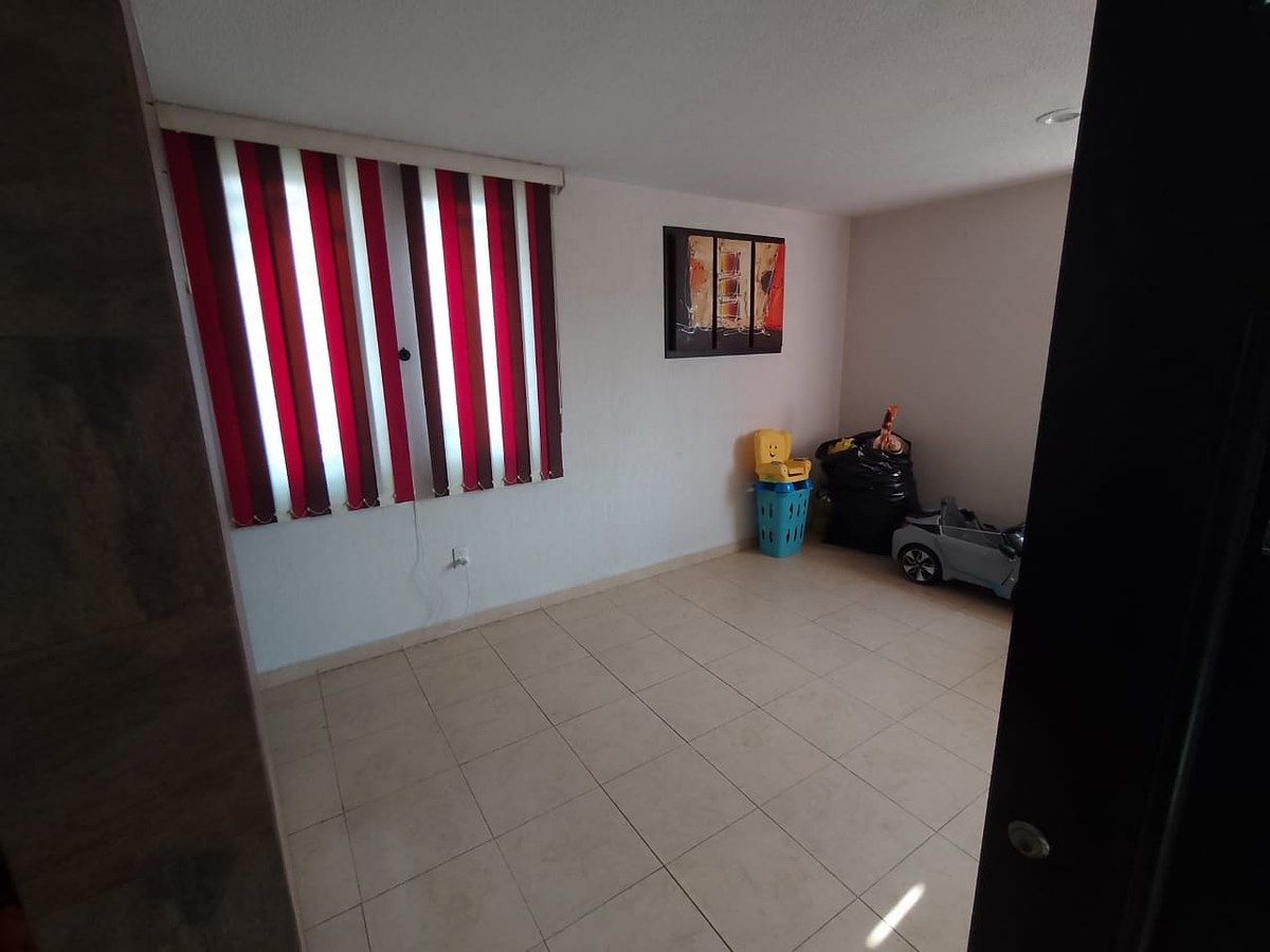 7 de 12