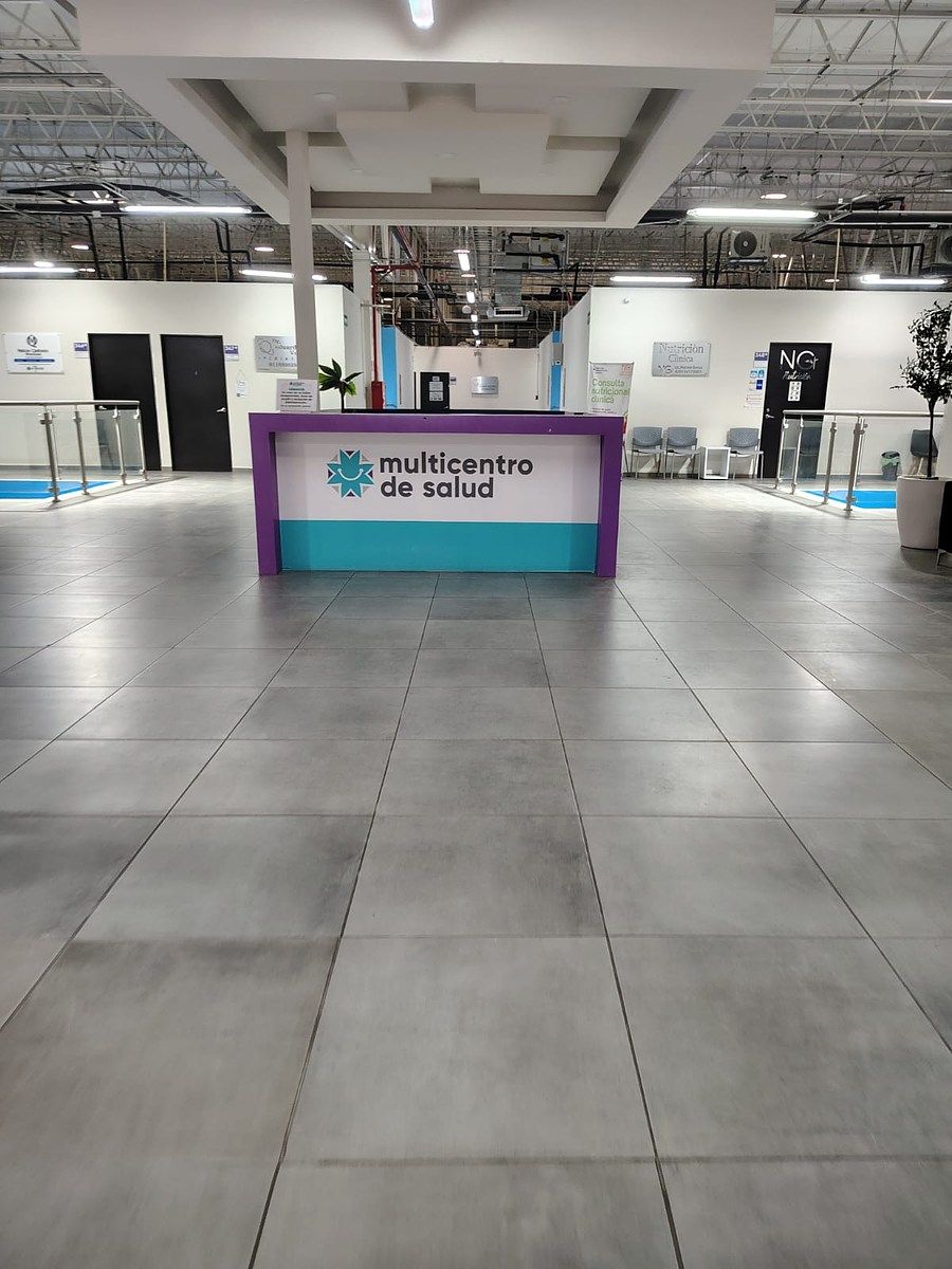 1 de 4: AREA DE RECEPCION GENERAL