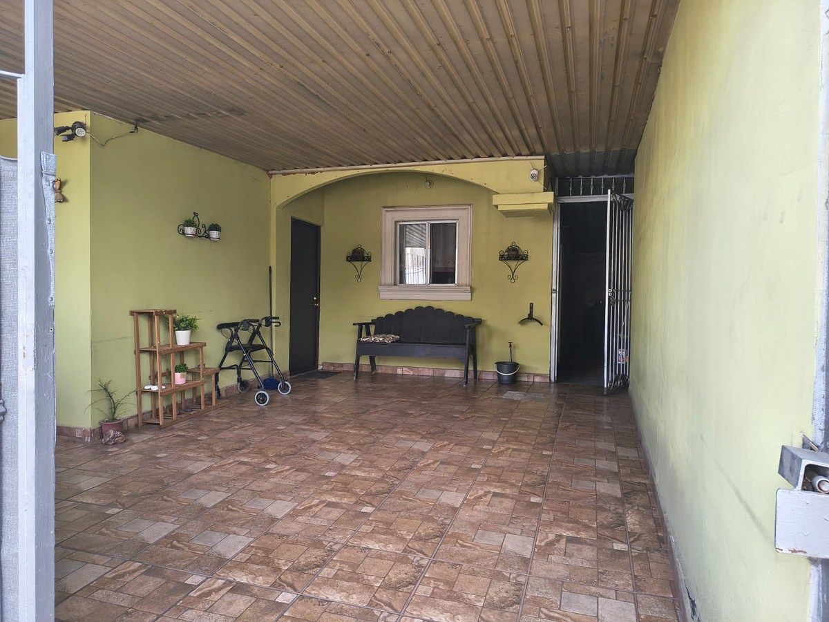 Casa en Vista del Valle, Mexicali, foto 2 de 20