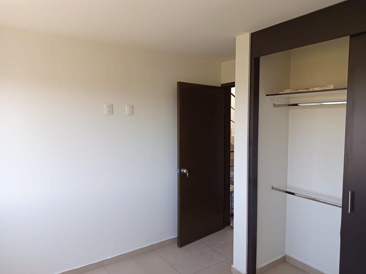 Casa em Madeiras, Zapopan, foto 6 de 16