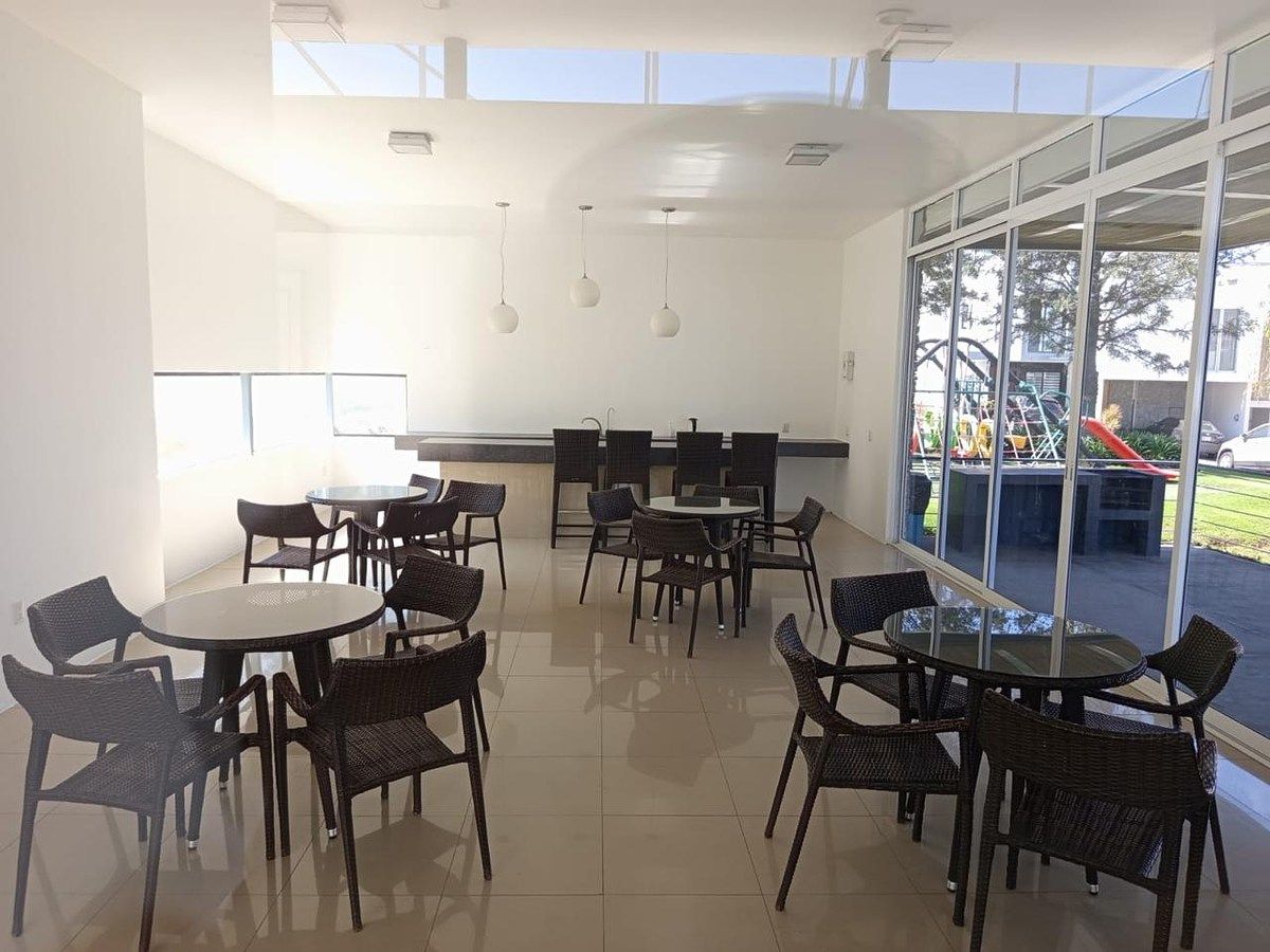 Casa em Madeiras, Zapopan, foto 13 de 16