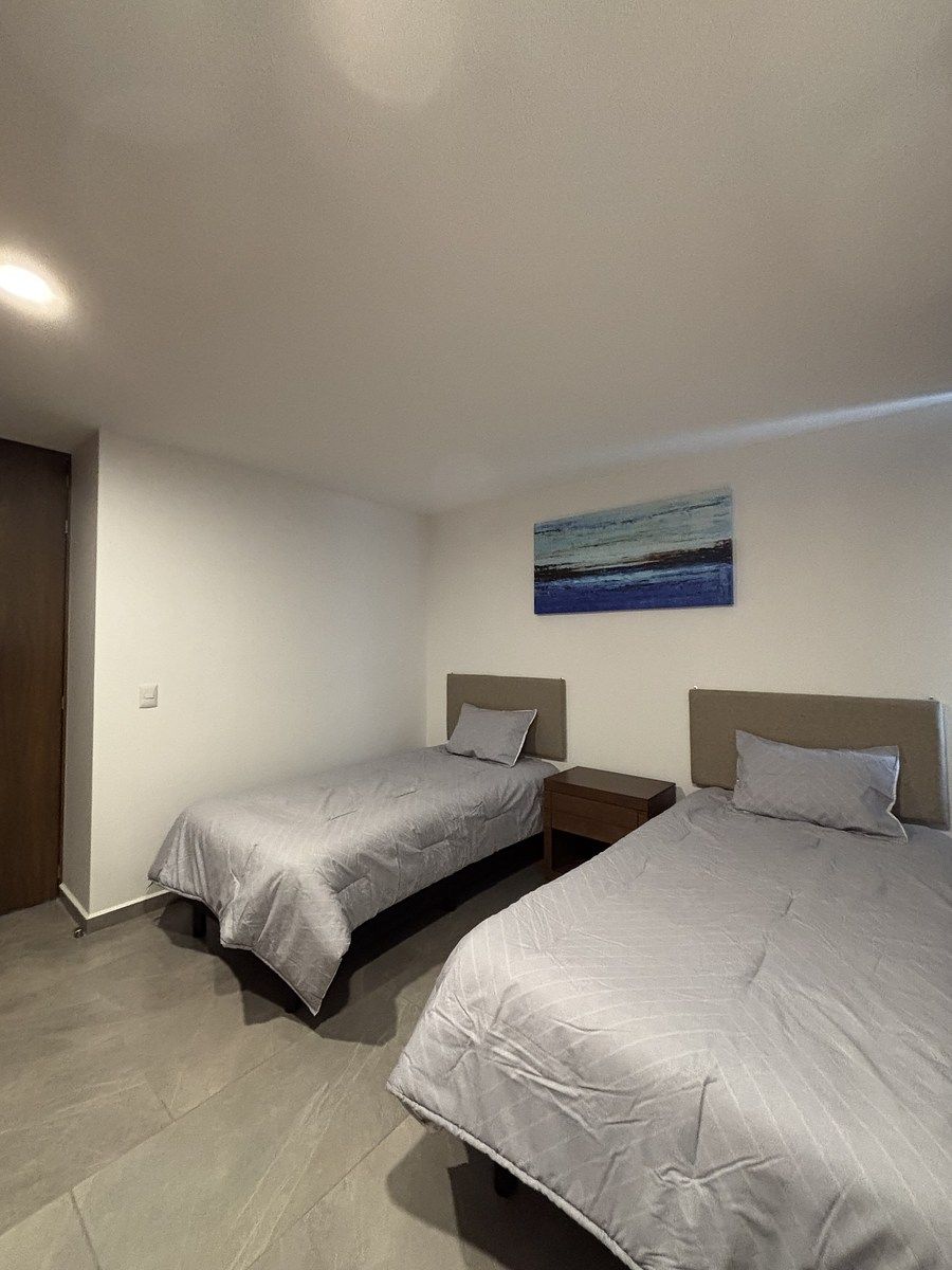 25 of 45: Recámara secundaria