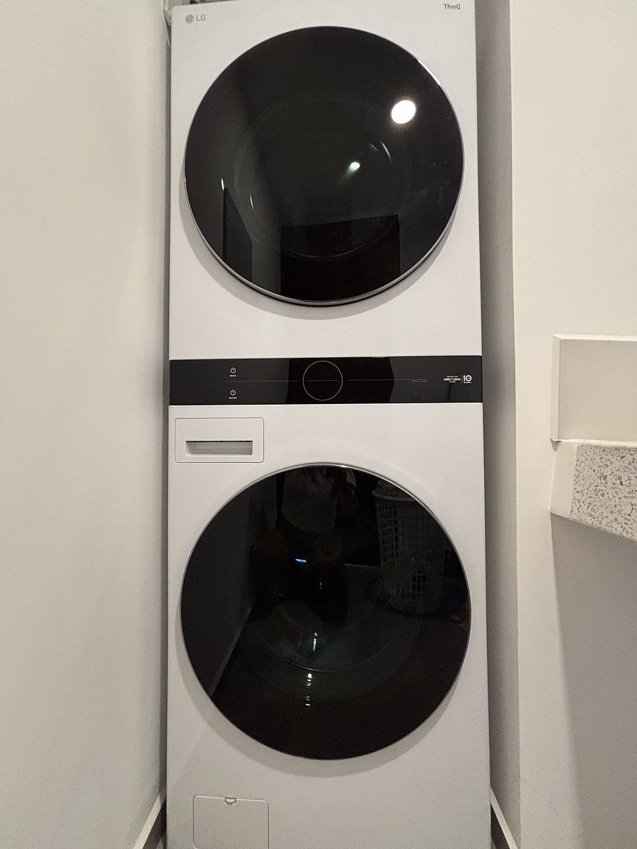 31 of 45: Equipado con  centro de lavado.