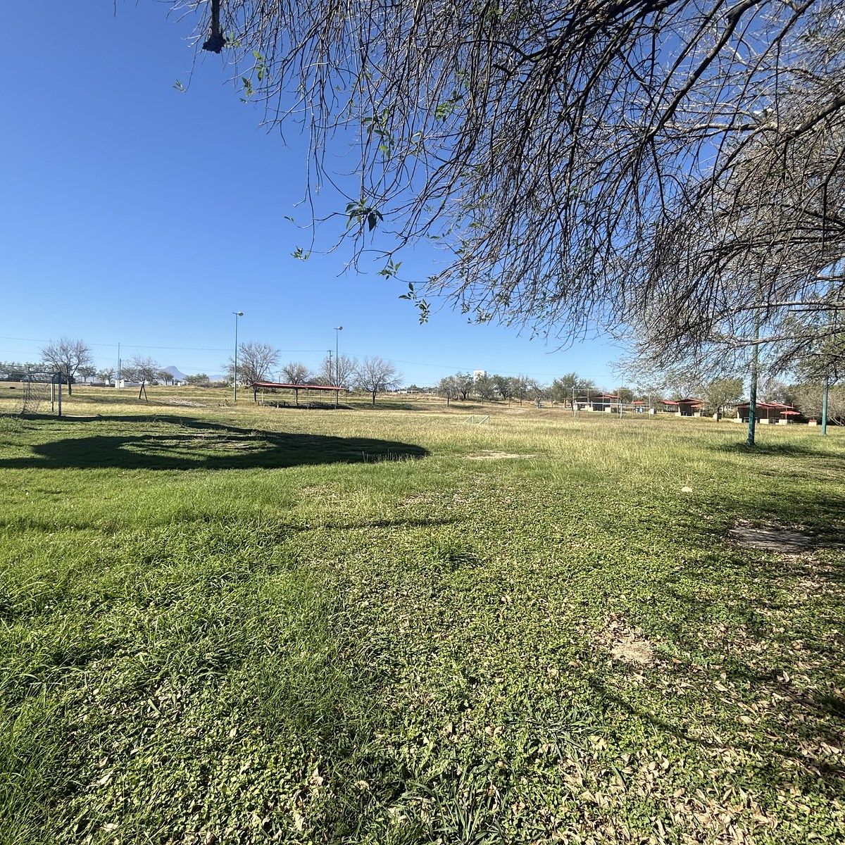 17 of 32: Cancha football