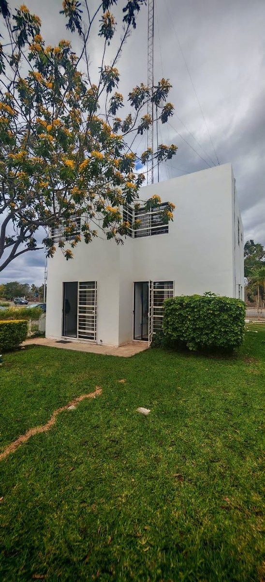 4 of 6: Imagenes Casa Muestra