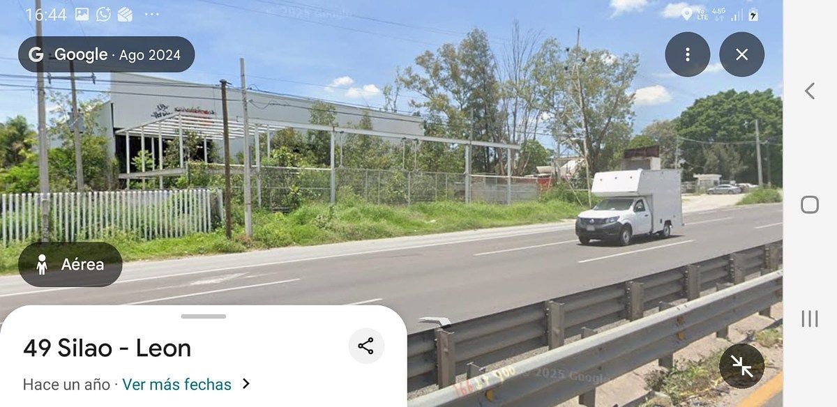 2 de 4: Fachada desde Blvd Aeropuerto