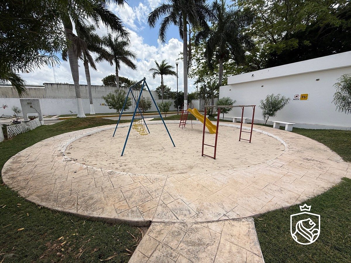 24 de 25: Área de juegos infantiles