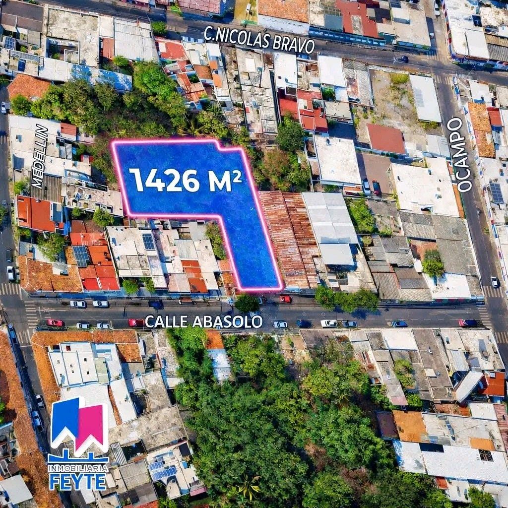 Terreno por el Centro de Colima