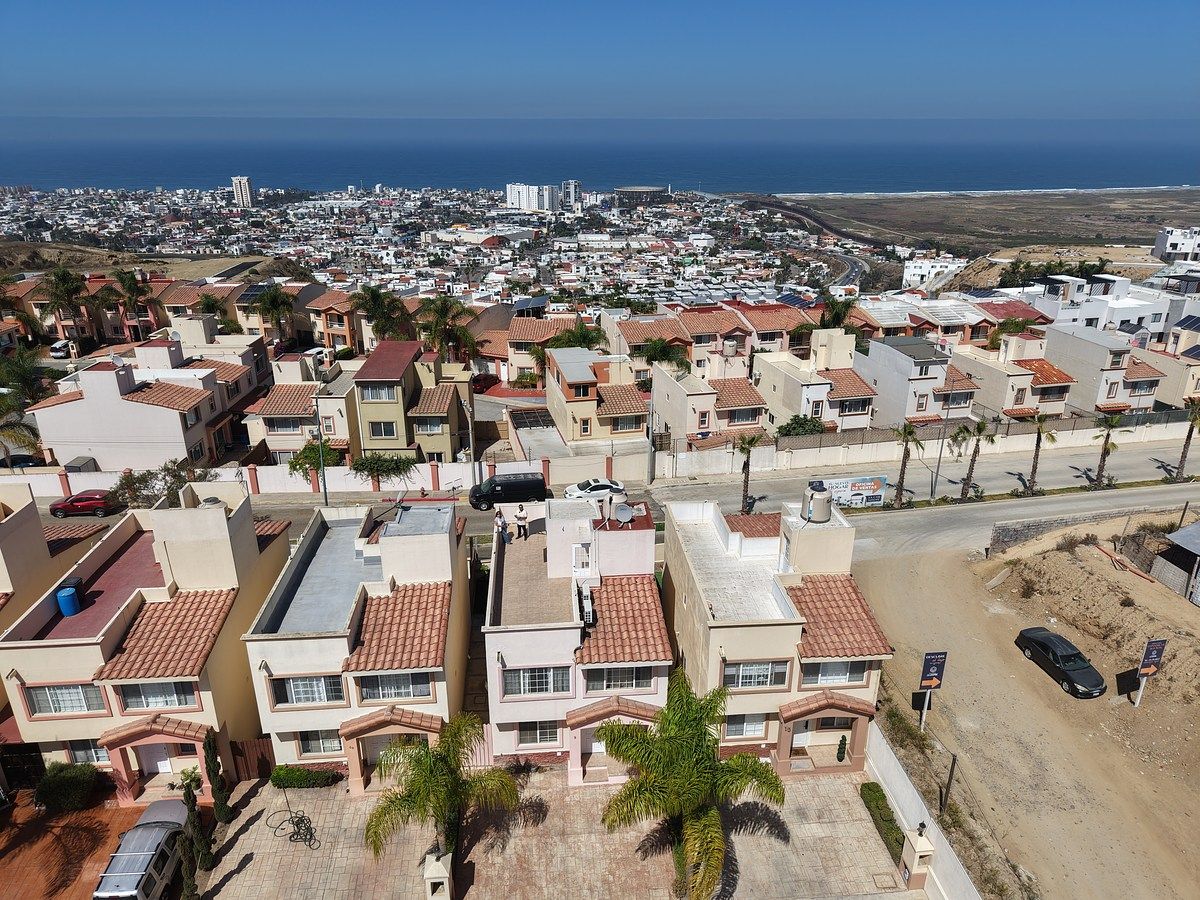 Casa em La Cúspide Residencial, Tijuana, foto 30 de 30
