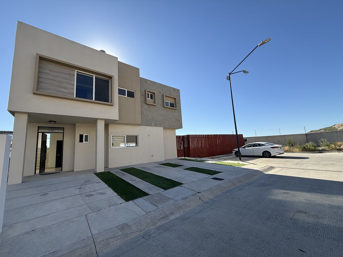 Casa em Valparaíso Residencial, Tijuana, foto 3 de 31