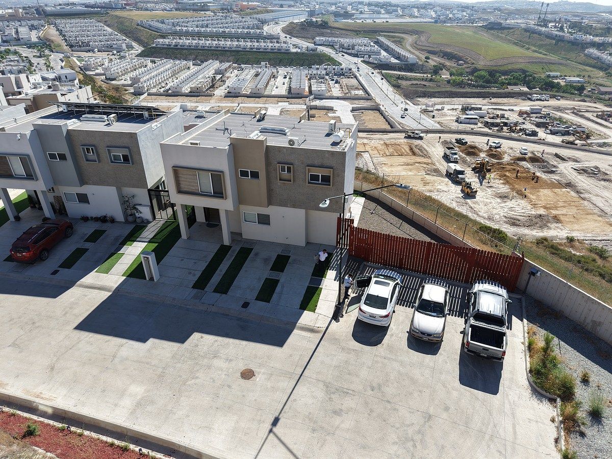 Casa em Valparaíso Residencial, Tijuana, foto 2 de 31