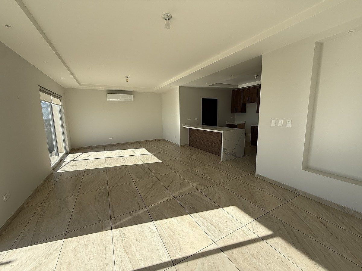 Casa en Valparaíso Residencial, Tijuana, foto 6 de 31