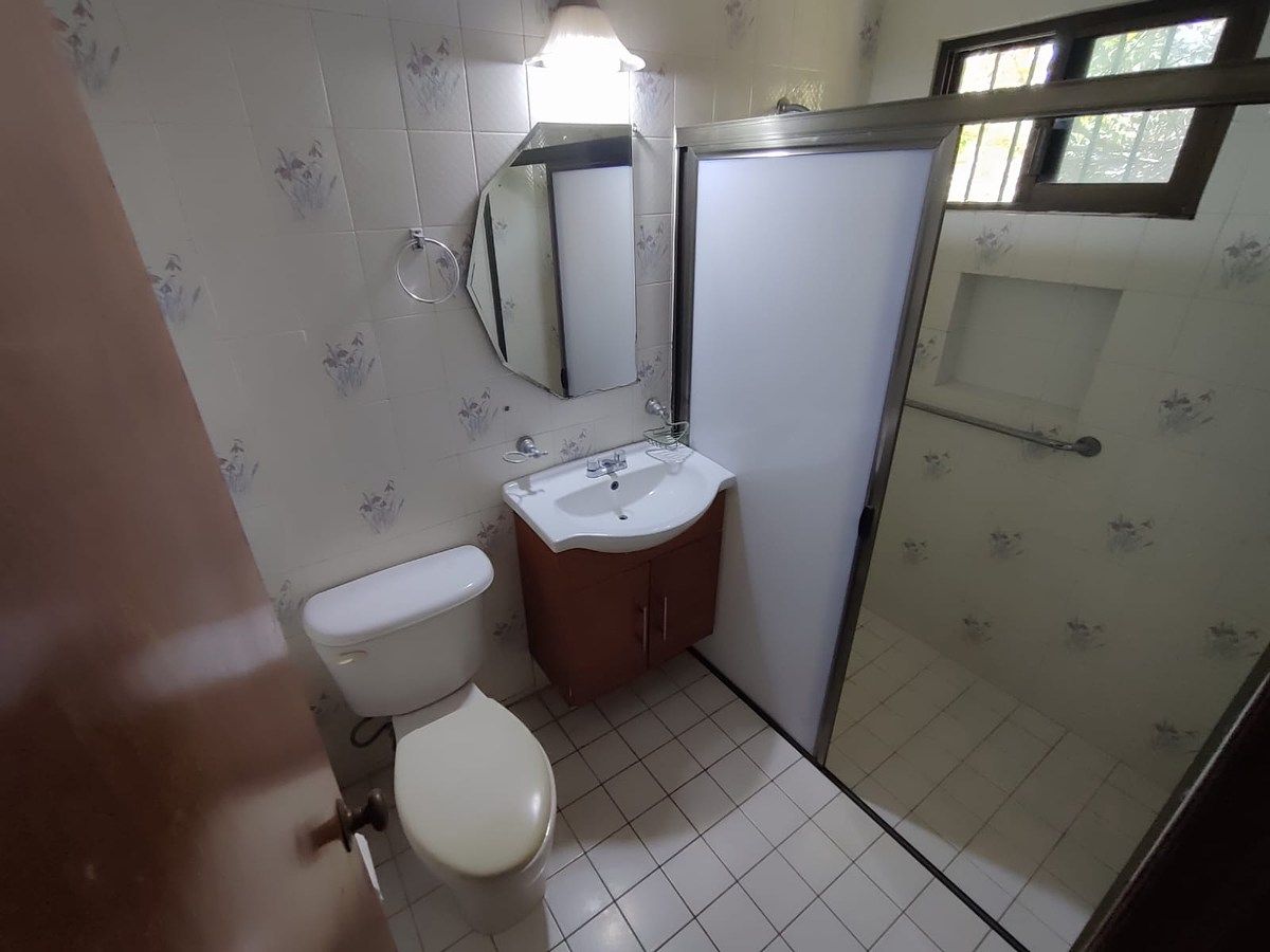 15 de 29: baño rec 2