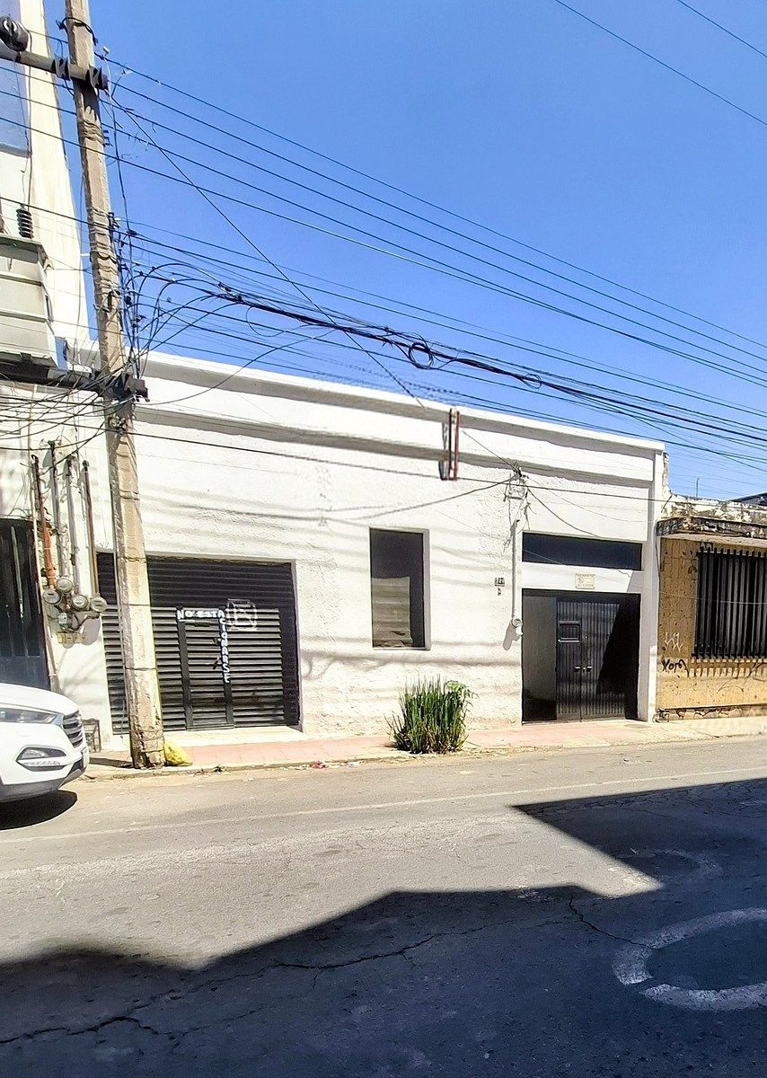 ESPECTACULAR CASA EN VENTA EN EL CENTRO DE GUADALAJARA - foto 1