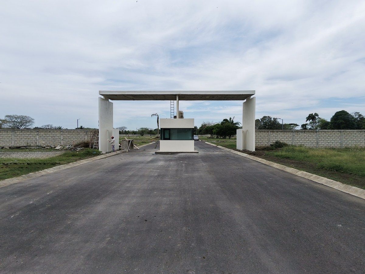 3 de 16: Caseta de seguridad